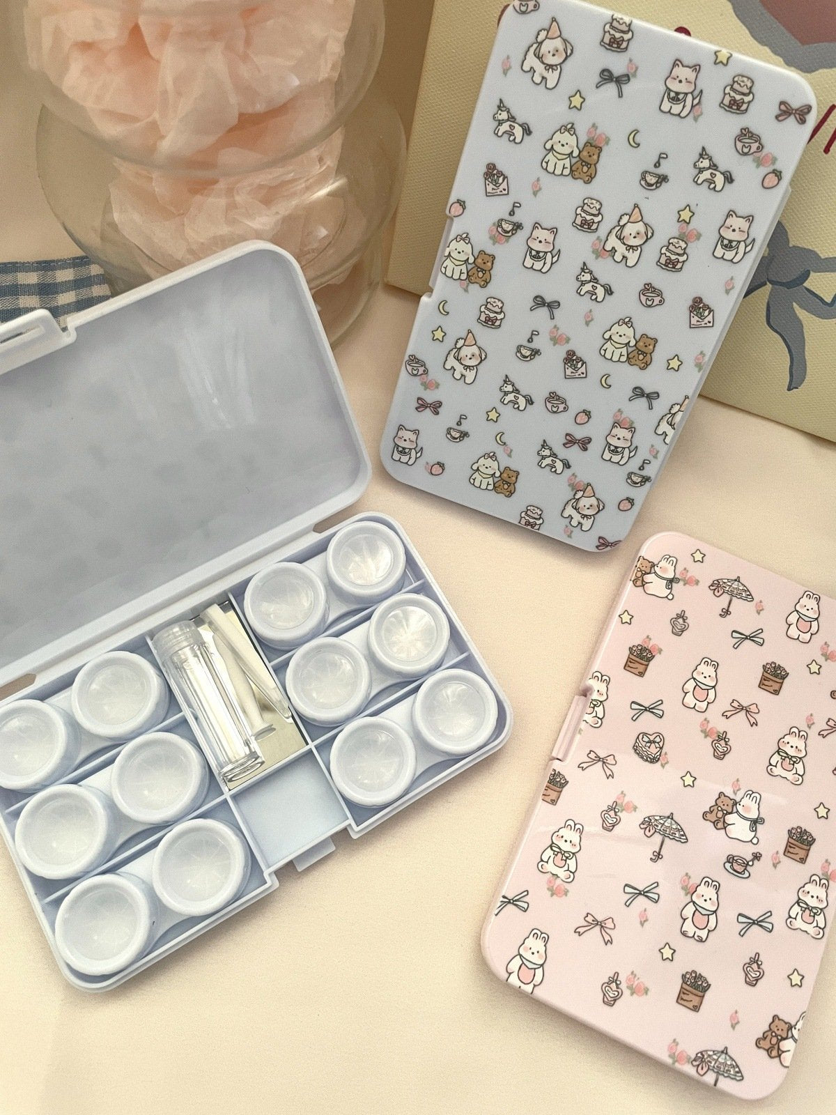 Floral Puppy Colored Contact Lens Case